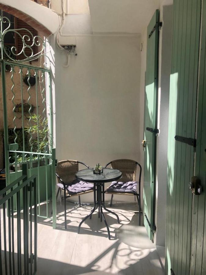 Vieil Antibes, Ravissant 2P Avec Petite Terrasse Διαμέρισμα Εξωτερικό φωτογραφία