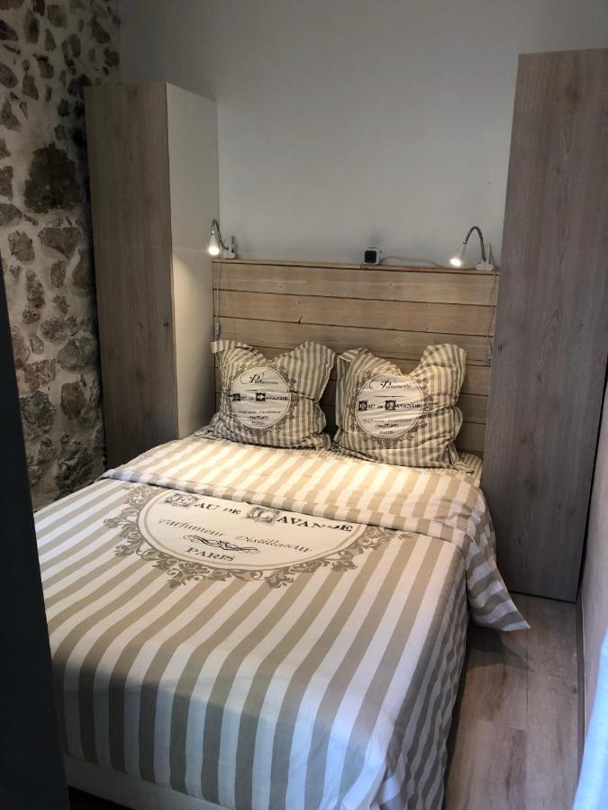 Vieil Antibes, Ravissant 2P Avec Petite Terrasse Διαμέρισμα Εξωτερικό φωτογραφία