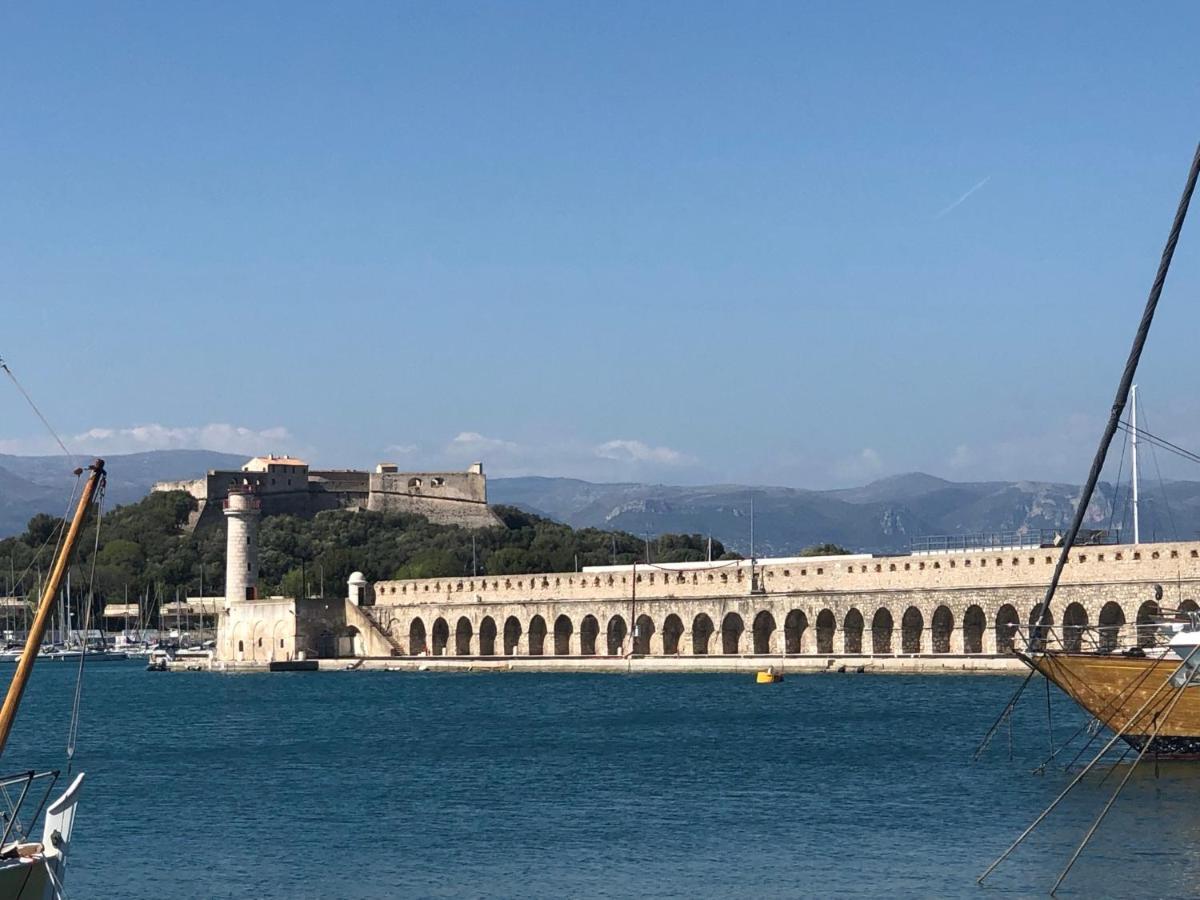 Vieil Antibes, Ravissant 2P Avec Petite Terrasse Διαμέρισμα Εξωτερικό φωτογραφία